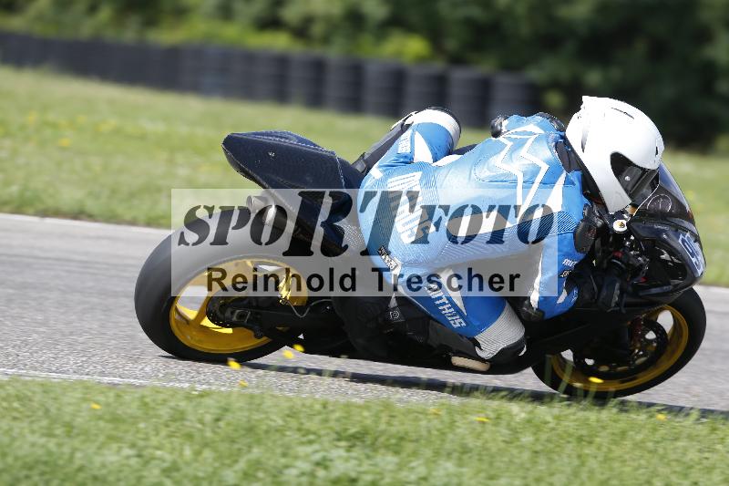 /53 16.09.2025 Track Day Domi Aegerter ADR/Gruppe rot/99